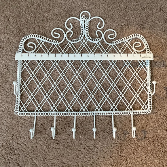 Urban Outfitters Hanging Jewelry holder